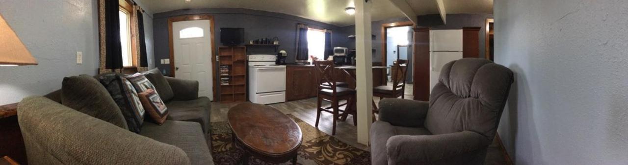 Kodiak Russian River Lodge Екстериор снимка