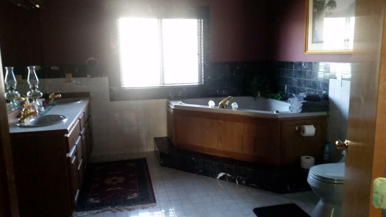 Kodiak Russian River Lodge Екстериор снимка